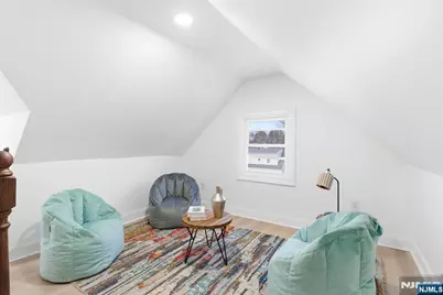 82 Cresskill Avenue, Dumont, NJ 07628 - Photo 32