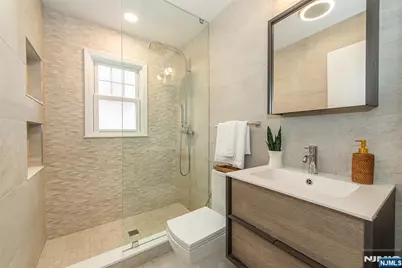 408 Washington Avenue, Montclair, NJ 07042 - Photo 22