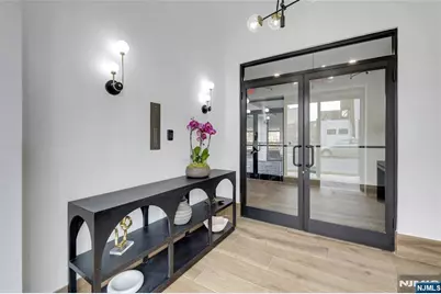 255 Ridge Road 201 #201, Lyndhurst Township, NJ 07071 - Photo 6