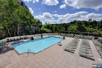 250 Gorge 28A #28A, Cliffside Park, NJ 07010 - Photo 26