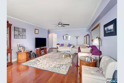 250 Gorge 28A #28A, Cliffside Park, NJ 07010 - Photo 4