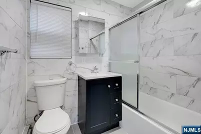 172 Fort Lee Road 1S #1S, Leonia, NJ 07605 - Photo 8