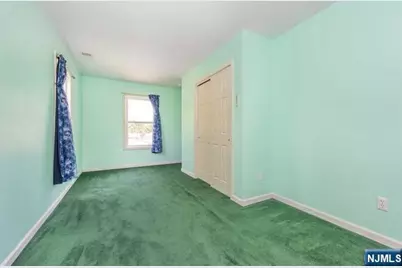 99 Chesapeake Avenue, Parsippany, NJ 07034 - Photo 18