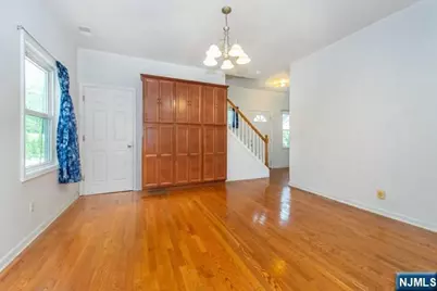 99 Chesapeake Avenue, Parsippany, NJ 07034 - Photo 8