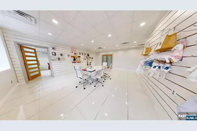 301 Hoboken, Carlstadt, NJ 07072 - Photo 10