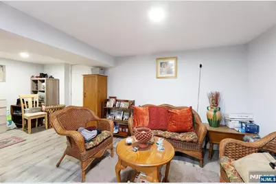 592 Broad Street, Carlstadt, NJ 07072 - Photo 30