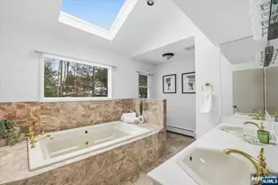 117 Van Riper Ln, Woodcliff Lake, NJ 07677 - Photo 16