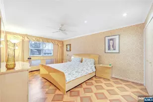 201 Oakdene Pl C00E2, Cliffside Park, NJ 07010 - Photo 14