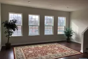 32 Litchfield Ln 403, Fair Lawn, NJ 07410 - Photo 4