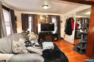 425 Dewitt Ave, Belleville, NJ 07109 - Photo 4
