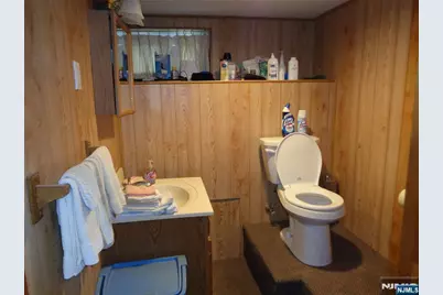 46 3rd Avenue, Hawthorne, NJ 07506 - Photo 12