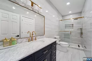 24 Holmes Ln, Wayne, NJ 07470 - Photo 20