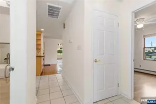 130 N 7th St, Saddle Brook Township, NJ 07663 - Photo 28