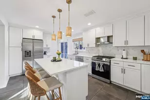 17 Maple Ave, Mahwah, NJ 07430 - Photo 12