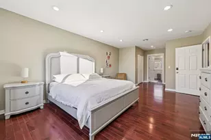 17 Maple Ave, Mahwah, NJ 07430 - Photo 20