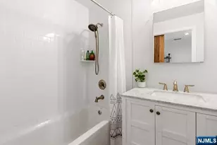 600 Harbor Blvd 934/936, Weehawken, NJ 07086 - Photo 14