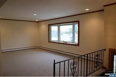 326 Wood Ridge Avenue, Wood Ridge, NJ 07075 - Photo 2