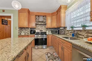 391 East Ave, Bayonne, NJ 07002 - Photo 2