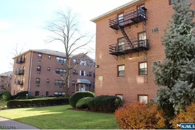 218 Prospect Avenue 3C #3C, Hackensack, NJ 07601 - Photo 2