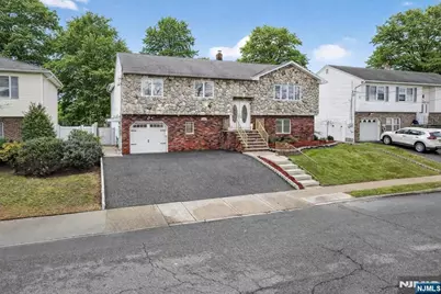 152 Claremont Avenue, Saddle Brook Township, NJ 07663 - Photo 2