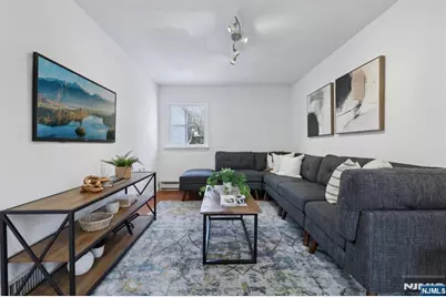 90 Greenway Road, Glen Rock, NJ 07452 - Photo 12