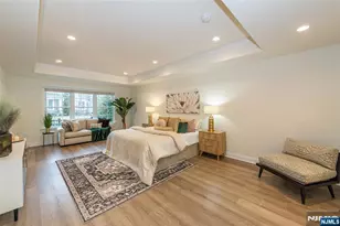 28 Spring Wolf Trl, Franklin Lakes, NJ 07417 - Photo 10