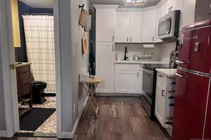 39 Willow Wood Square, East Rutherford, NJ 07073 - Photo 4