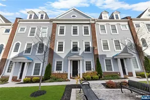 227 Bradley Dr, Wood Ridge, NJ 07075 - Photo 4