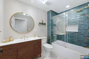 204 Bearwoods Rd, Park Ridge, NJ 07656 - Photo 22