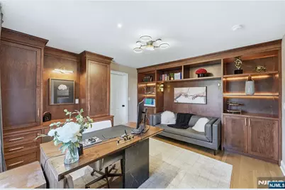 204 Bearwoods Road, Park Ridge, NJ 07656 - Photo 20