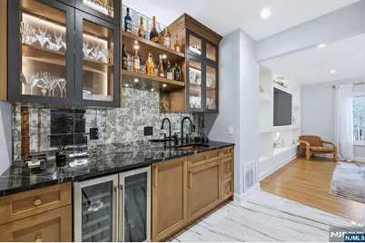 204 Bearwoods Road, Park Ridge, NJ 07656 - Photo 10