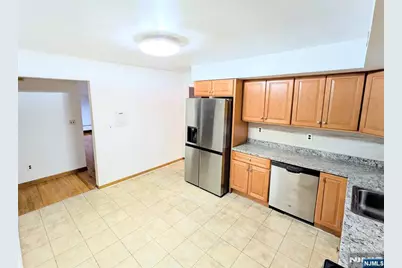 333 7th Street 2 Fl. #2 FL., Palisades Park, NJ 07650 - Photo 4