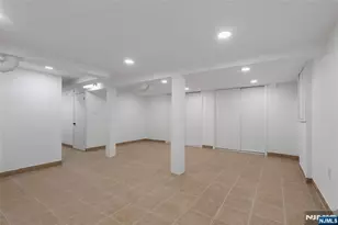 14 Pitcairn Ave, Ho Ho Kus, NJ 07423 - Photo 32