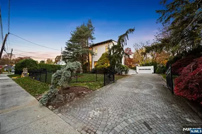 3 Serafin Place, Glen Rock, NJ 07452 - Photo 50