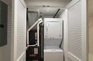 223 Hancock Ave 2, Jersey City, NJ 07307 - Photo 18