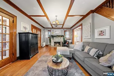 81 Vreeland Avenue, Midland Park, NJ 07432 - Photo 4