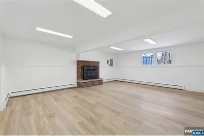 512 N Lake Shore Drive, West Milford, NJ 07421 - Photo 34