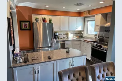 82 Herrick Street, East Rutherford, NJ 07073 - Photo 10