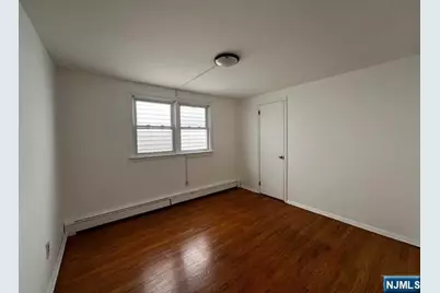 316 William Street 2F #2F, Harrison, NJ 07029 - Photo 6