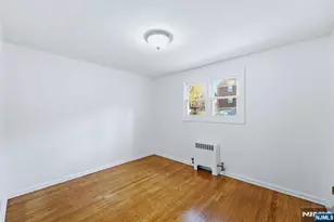 441 Lawn Ave 17, Palisades Park, NJ 07650 - Photo 10