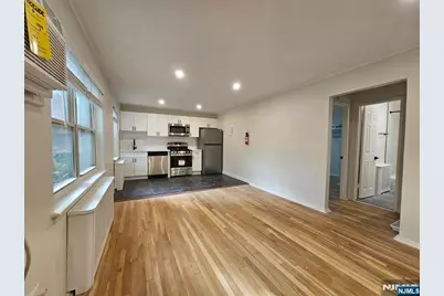 40 Lakeview Avenue D #D, Leonia, NJ 07605 - Photo 8