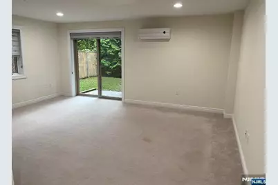 436A Lawton Avenue A #A, Cliffside Park, NJ 07010 - Photo 18
