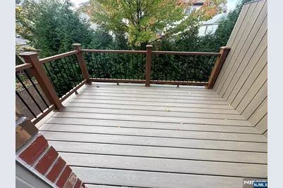 436A Lawton Avenue A #A, Cliffside Park, NJ 07010 - Photo 24