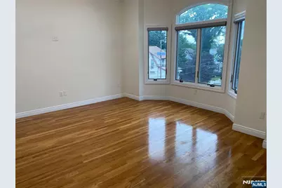 436A Lawton Avenue A #A, Cliffside Park, NJ 07010 - Photo 10