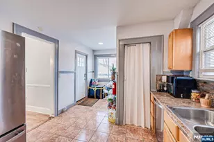 85 Hillcrest Terrace, East Orange, NJ 07018 - Photo 18