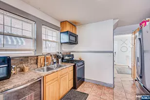 85 Hillcrest Terrace, East Orange, NJ 07018 - Photo 16