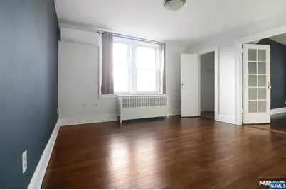426 Columbia Avenue 2 #2, Cliffside Park, NJ 07010 - Photo 14
