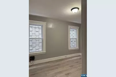 173 Wilkinson Avenue, Jersey City, NJ 07305 - Photo 4