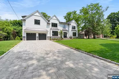 22 Northwood, Demarest, NJ 07627 - Photo 2