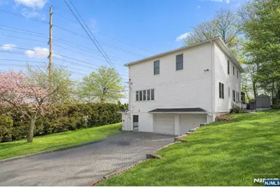 197 Kinderkamack Road, Oradell, NJ 07649 - Photo 28